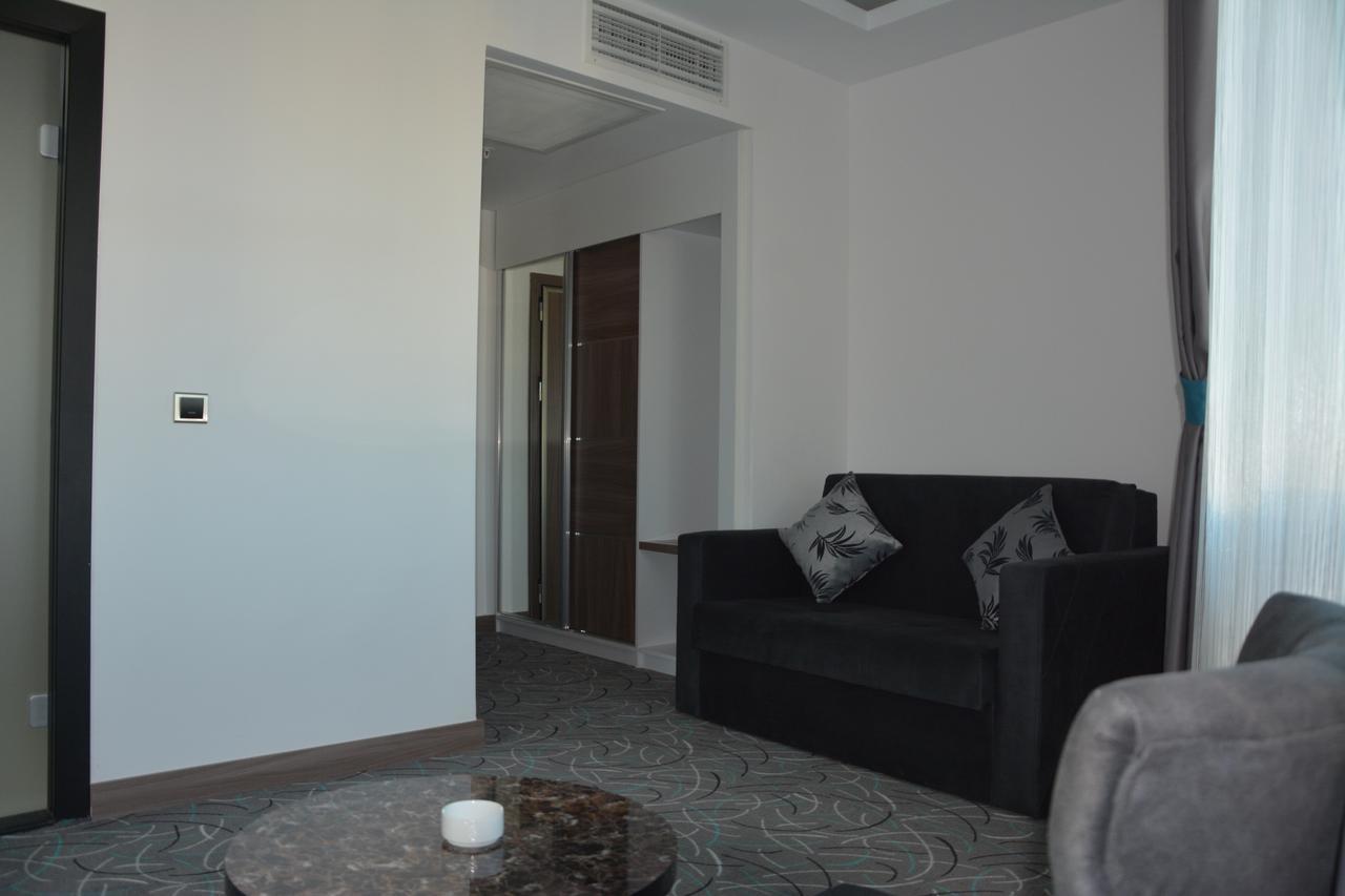 Winter City Hotel Kars Exterior photo